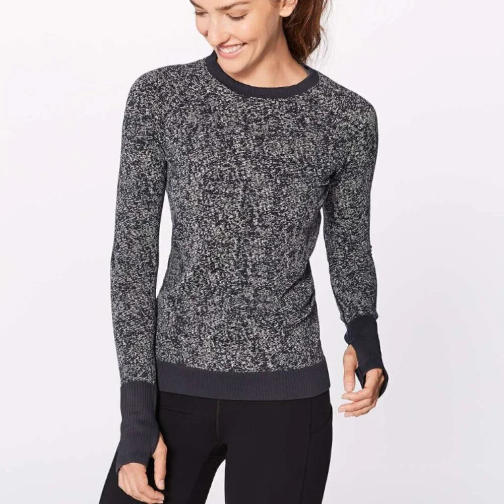 Lululemon Rest Less Pullover Black / White